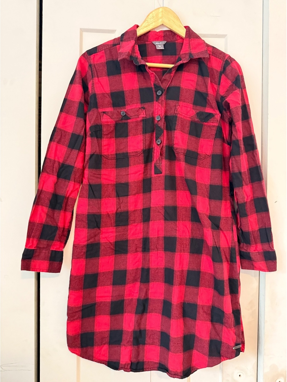 Eddie Bauer 100% cotton red and black plaid tunic top size 8